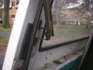 liftgateshocks03.jpg